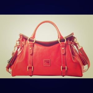 ❤️ Dooney & Bourke Florentine Satchel ❤️